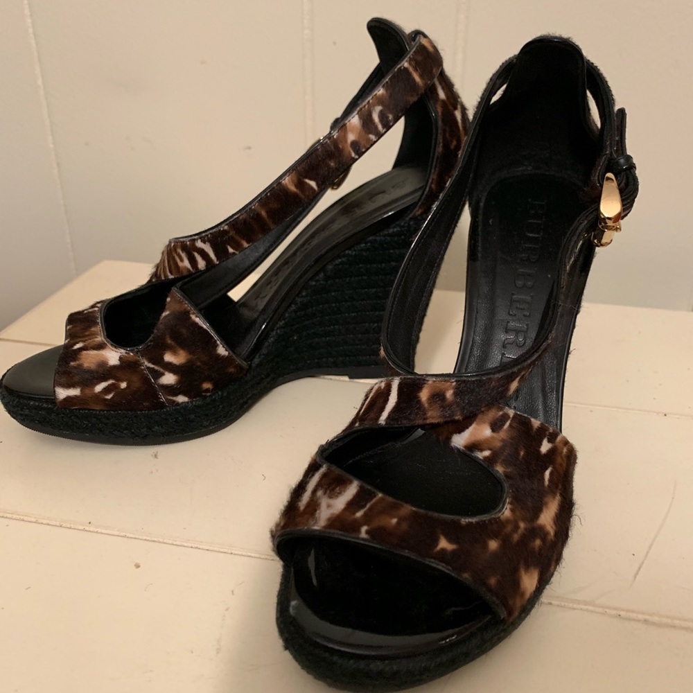 Burberry calf hair wedge espadrille sandals - Picture 7 of 8